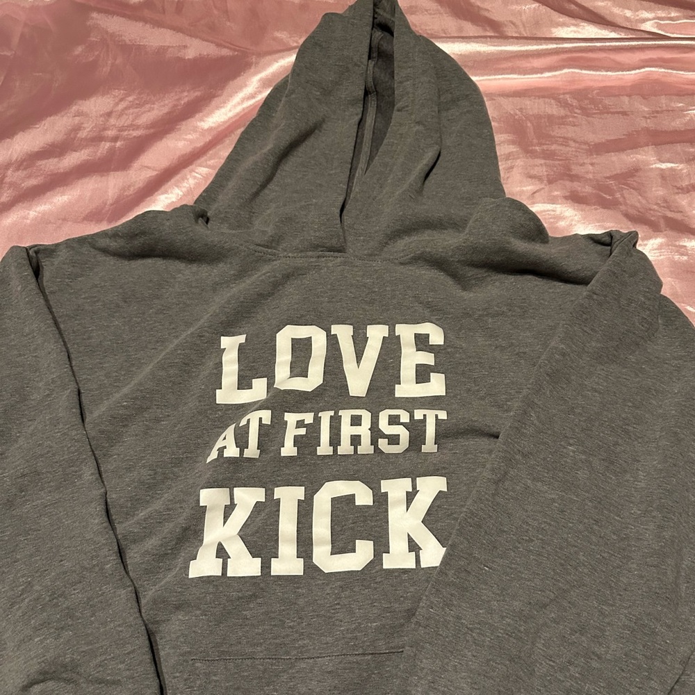 Love at first kick, maternity sweatshirt